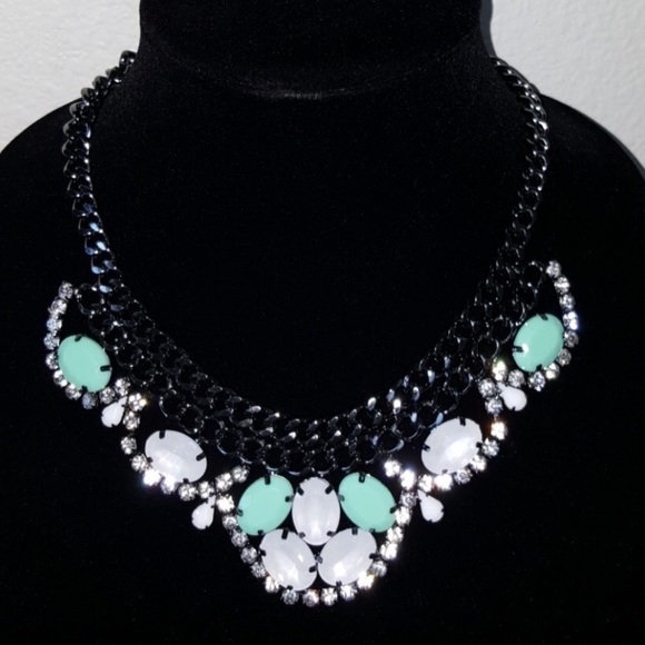 Premier Designs Jewelry - Pastel Perfection Premier Designs necklace